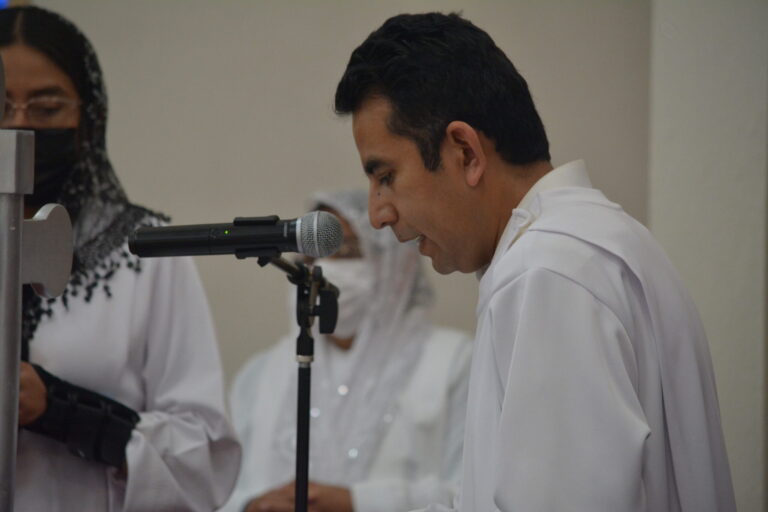 Celebración de la palabra/ Celebration of the Word of God