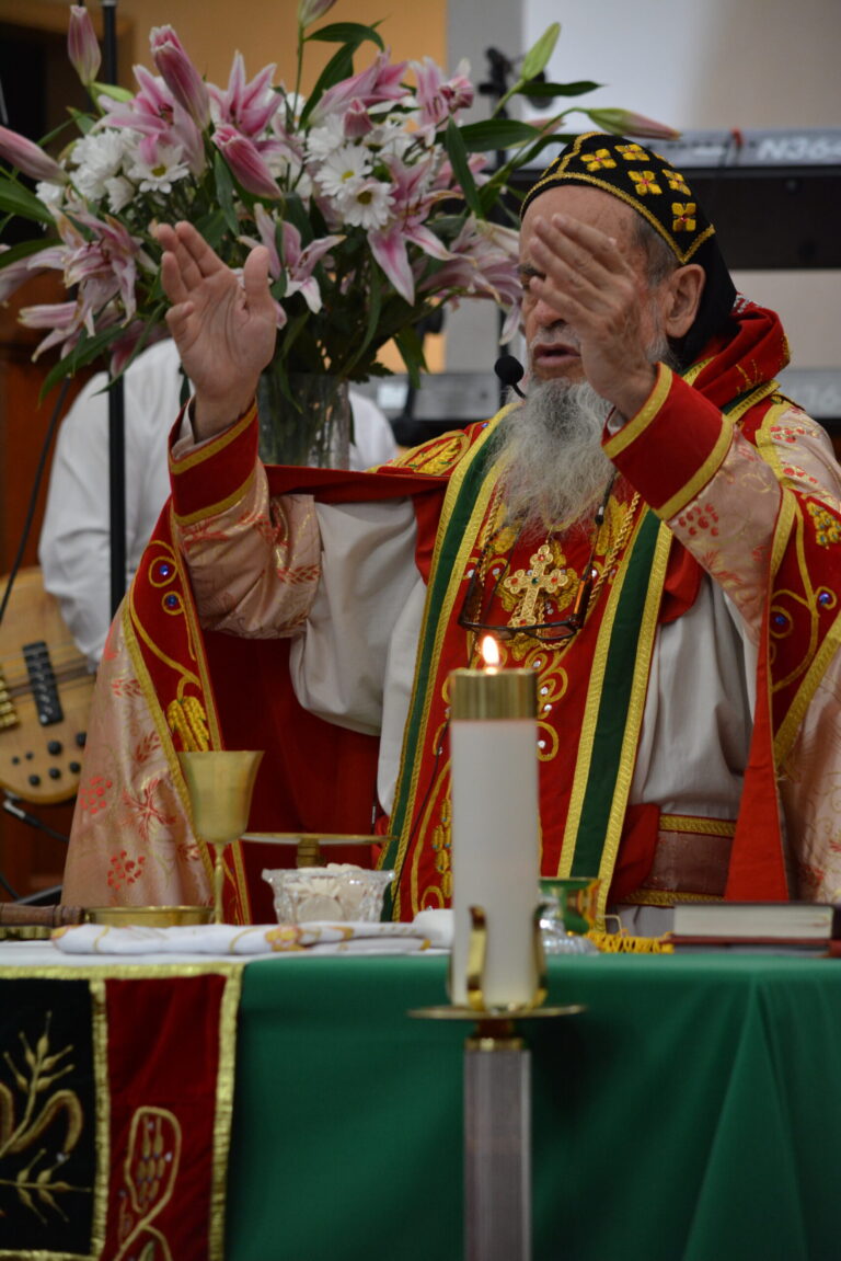 Noche de Vigilia y La Santa Misa/ Church Night  Vigil  and Holy Mass