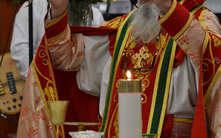 Noche de Vigilia y La Santa Misa/ Church Night  Vigil  and Holy Mass