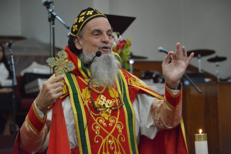 La Santa Misa/ Holy Mass